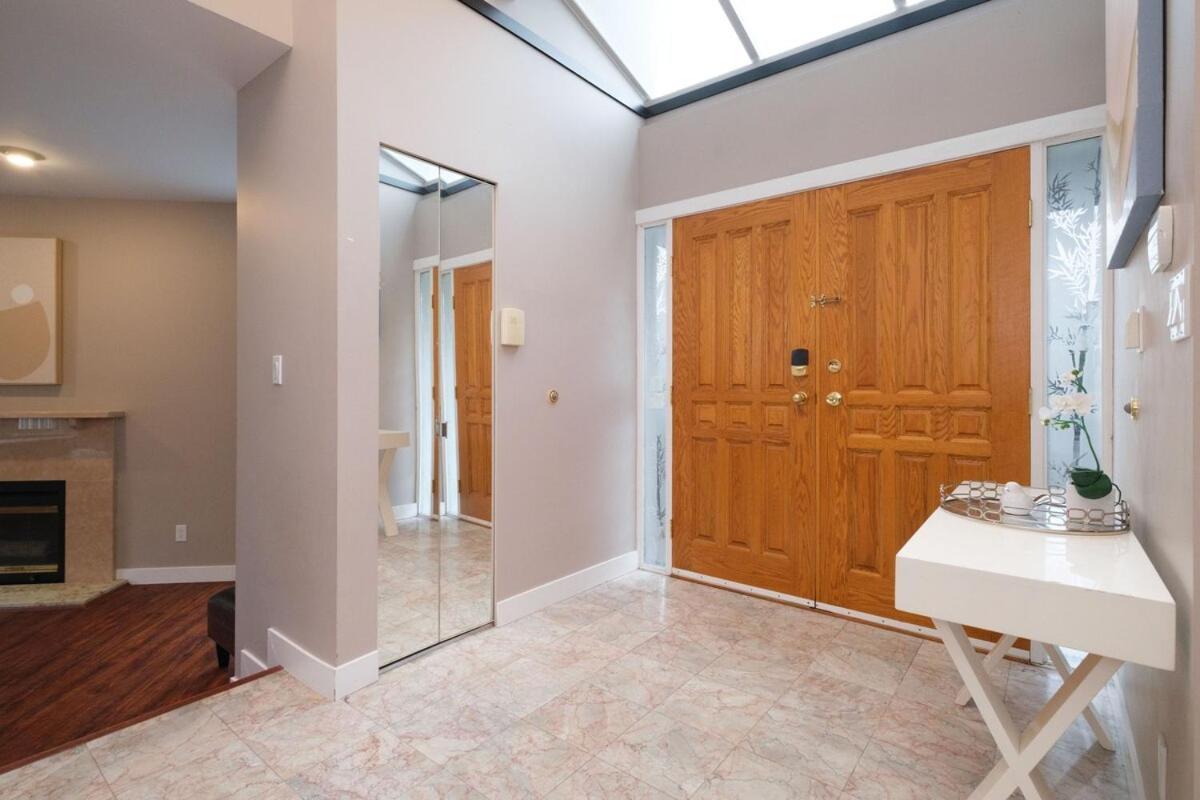 Spacious 4Br W Ensuites Mins To Downtown Yvr Ubc Vancouver Exteriér fotografie