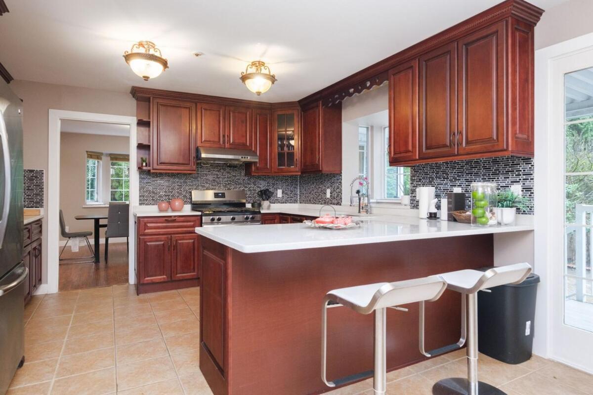 Spacious 4Br W Ensuites Mins To Downtown Yvr Ubc Vancouver Exteriér fotografie