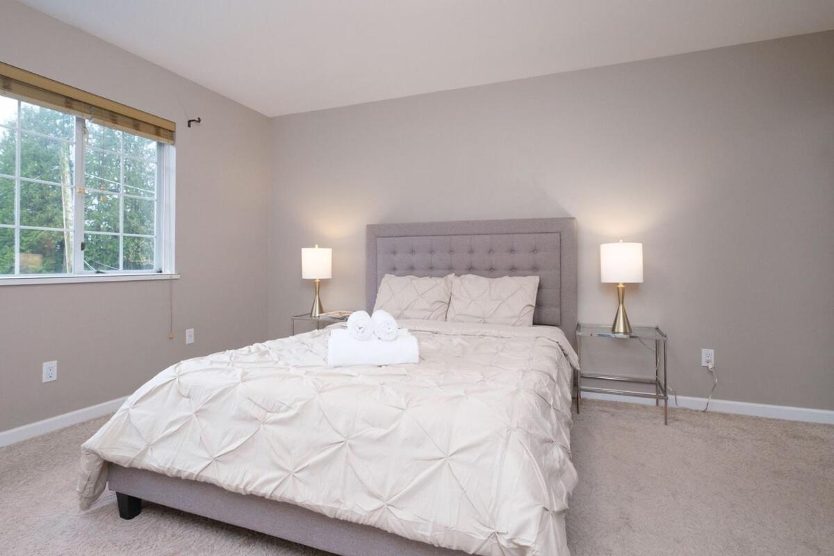 Spacious 4Br W Ensuites Mins To Downtown Yvr Ubc Vancouver Exteriér fotografie