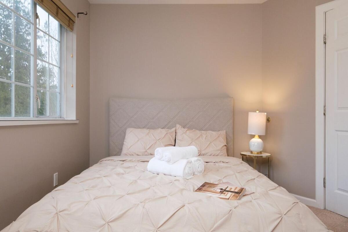 Spacious 4Br W Ensuites Mins To Downtown Yvr Ubc Vancouver Exteriér fotografie